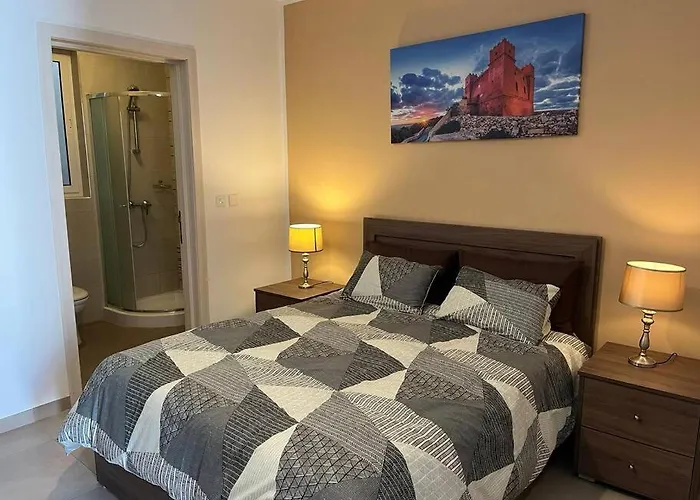 Mediterranea 2 Bedroom Smart * סיינט פול ביי